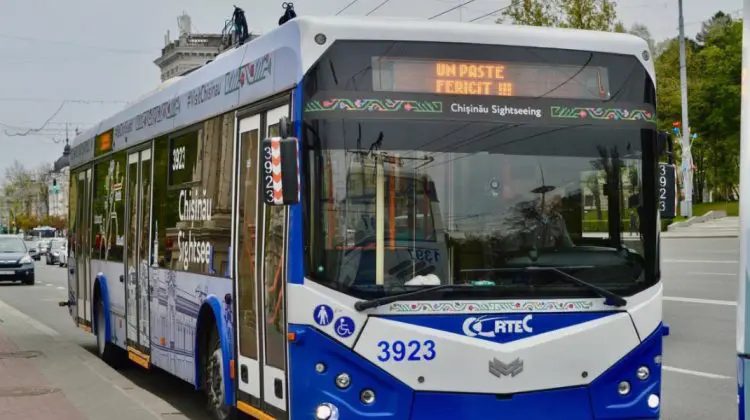Cum va circula transportul public de Paști și de Blajini. Curse gratuite și program special în Chișinău