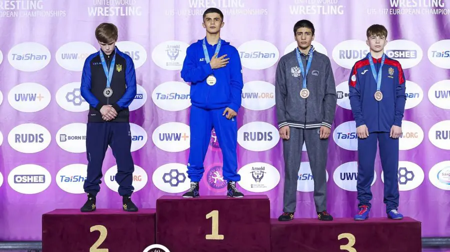Lotul Moldovei a cucerit șapte medalii de bronz la Campionatul European U-17 de lupte