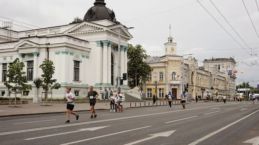Legal Half Marathon Chișinău 2026: Se anunță restricții de circulație în centrul Chișinăului