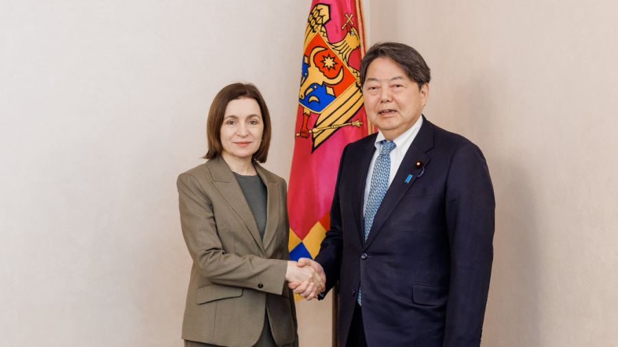 FOTO Vizită la Chișinău: Maia Sandu în plin dialog cu ministrul Afacerilor Interne al Japoniei