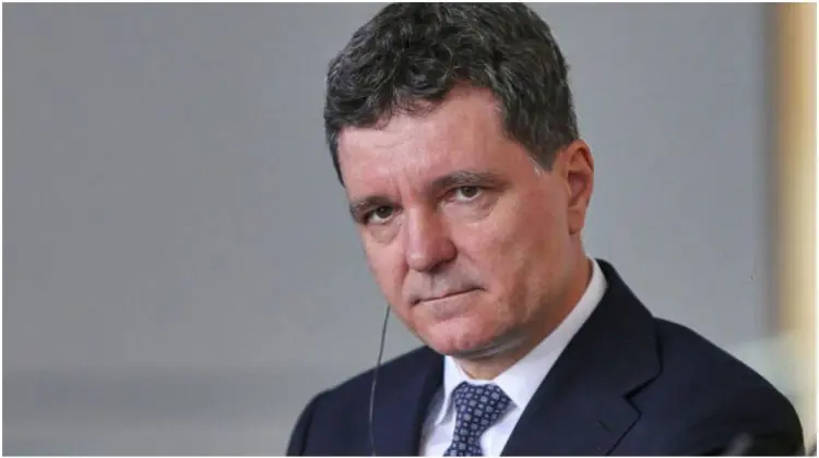 Nicușor Dan a primit un pistol în dar de la Erdogan, la summitul NATO de la Ankara