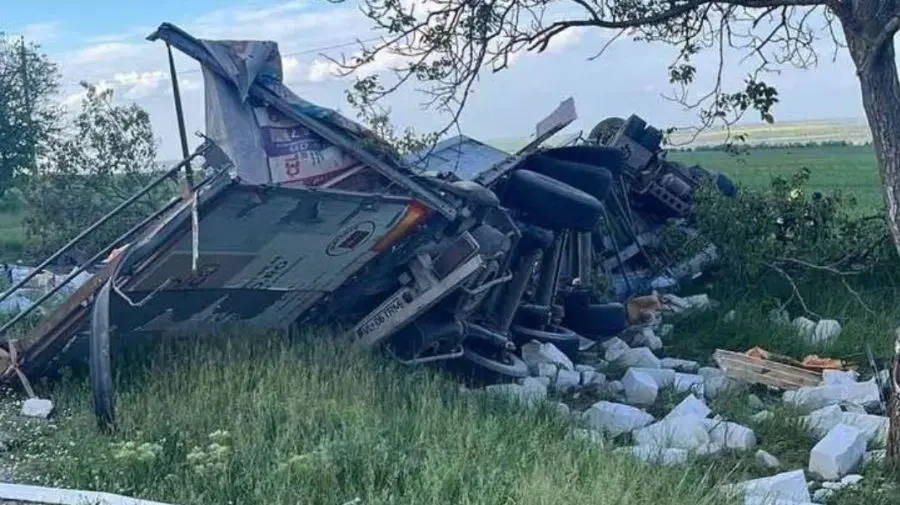 Tragedie în apropiere de Taraclia. Doi cetățeni români au decedat în urma unui accident