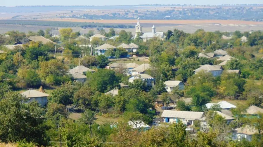 Peste 1,12 milioane de locuințe sunt în Moldova: Majoritatea sunt case vechi și la sat