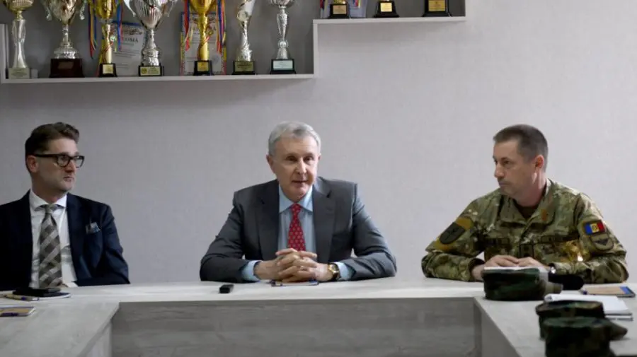 Principele Radu al României a vizitat Colegiul Militar și Brigada de Infanterie din Chișinău