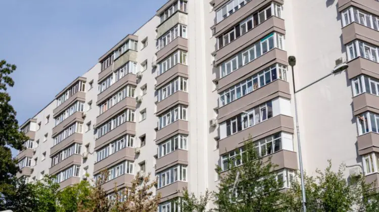 Moldovenii cumpără tot mai multe apartamente. Record de tranzacții în Chișinău