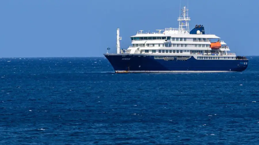 Pasagerii vasului de croazieră MV Hondius, afectat de un focar de hantavirus, vor fi repatriați acasă