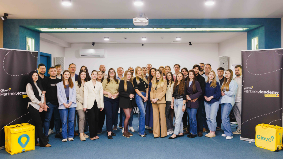 Glovo lansează prima ediție de Glovo Academy în Moldova. Peste 30 de parteneri au beneficiat de suport în digitalizare, marketing și optimizarea operațiunilor online