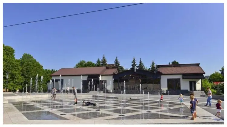 Havuzurile din capitală, puse în funcțiune. Descoperă istoria celui mai vechi havuz din Chișinău