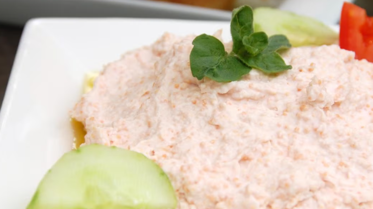 Alertă alimentară în România: bacterie periculoasă, descoperită într-un lot de salată de icre 