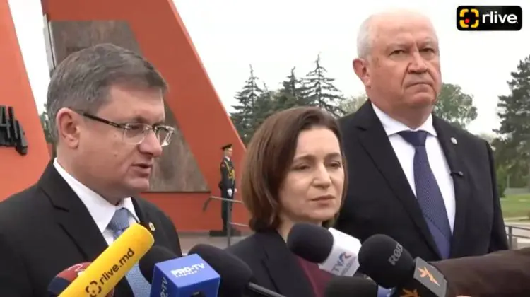 Conducerea țării a depus flori la Memorialul Eternitate: „Să sărbătorim pacea”