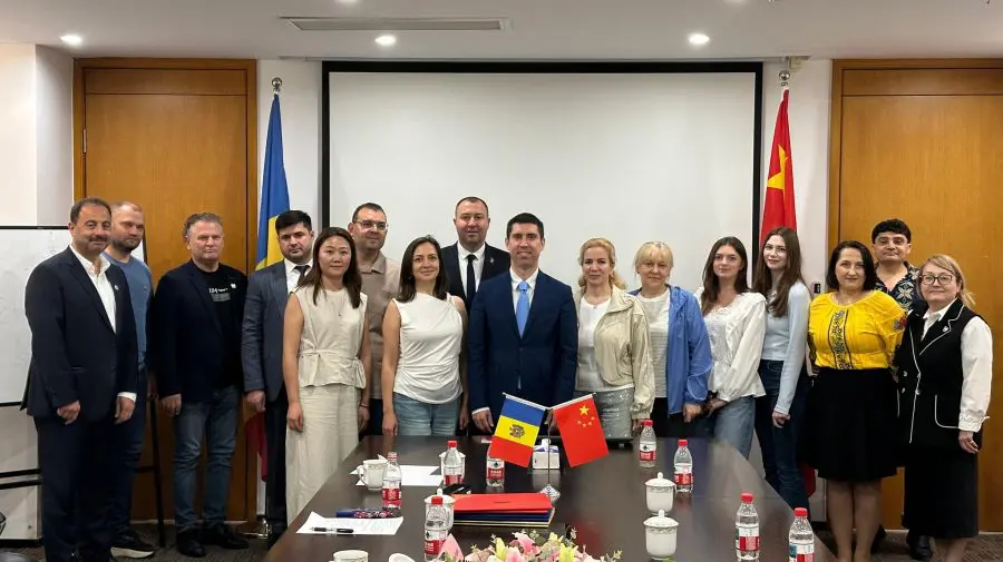Dialog cu diaspora: Mihai Popșoi, întâlnire cu moldovenii din China