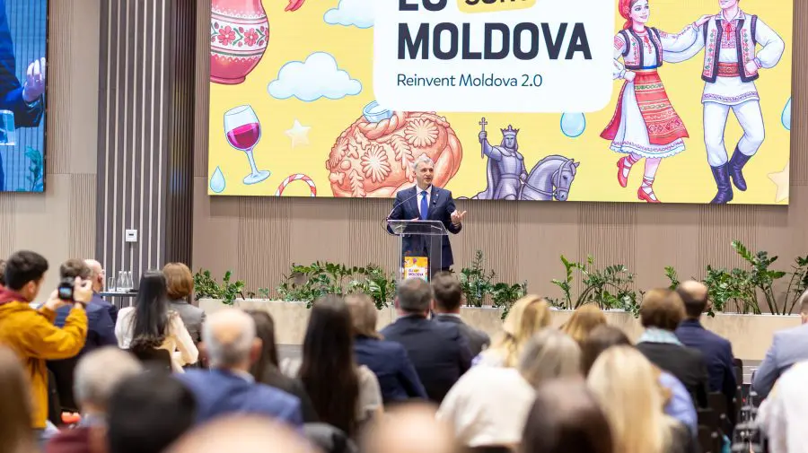 Eugen Osmochescu, la Reinvent Moldova 2.0: Moldova riscă să piardă cursa AI fără reforme rapide și agresive
