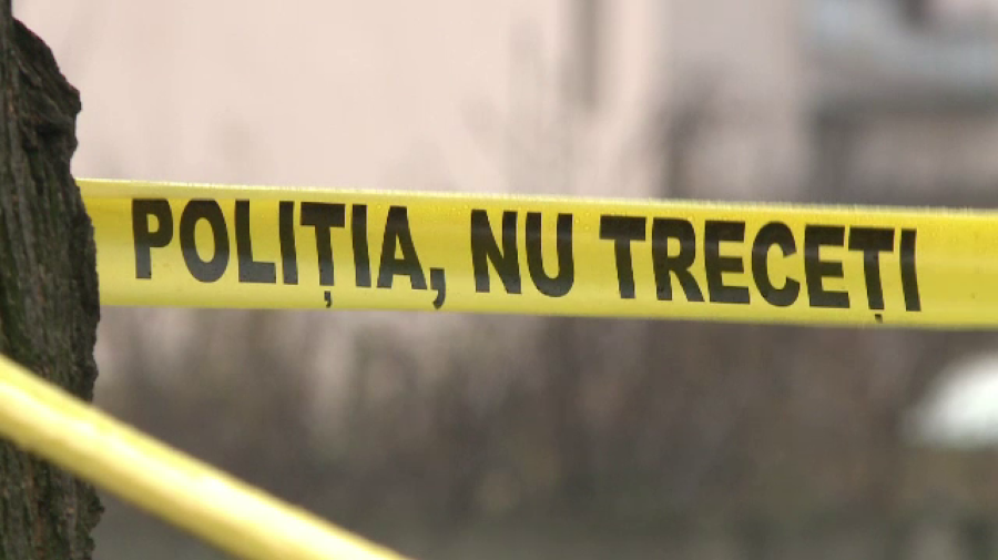 Descoperire macabră la Otaci. Fragmentele unui cadavru, descoperite în apropiere de cale ferată