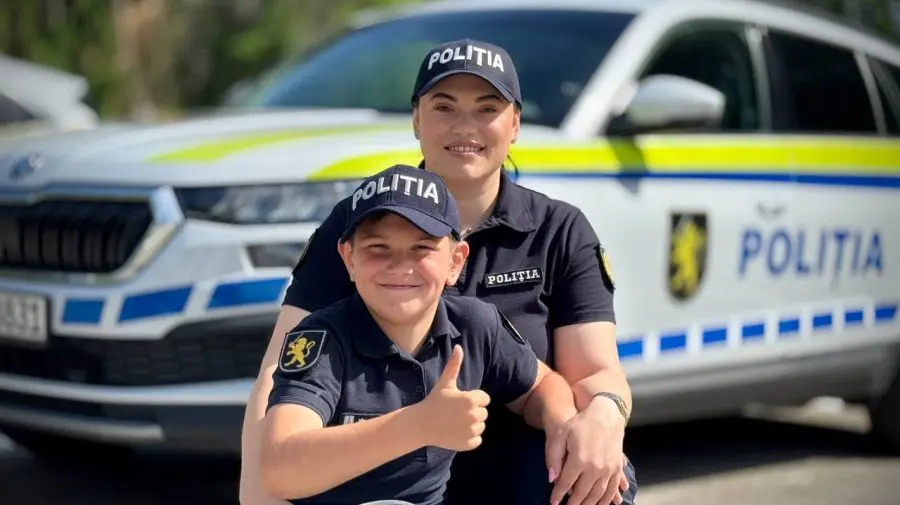 Vacanță fără pericole: recomandările Poliției pentru siguranța copiilor în această vară