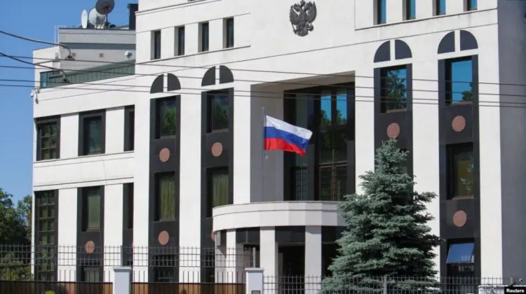 Ambasada Rusiei, revoltată după reținerea curierilor diplomatici. Acuză Chișinăul de încălcarea Convenției de la Viena