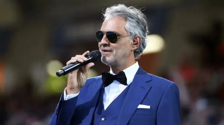 Hoții au răvășit vila lui Andrea Bocelli din Toscana. Anchetatorii estimează un prejudiciu de aproape 500.000 de euro