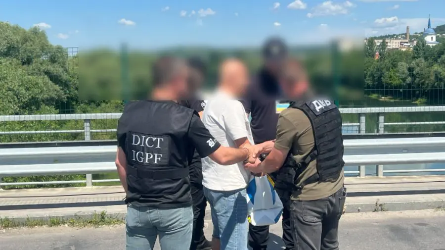Cetățean ucrainean, extrădat din Republica Moldova. Este acuzat de contrabandă și spălare de bani