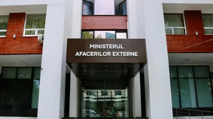MAE: Șoferul autocisternei cuprinse de flăcări la Hârșova este cetățean al Republicii Moldova și a suferit răni ușoare