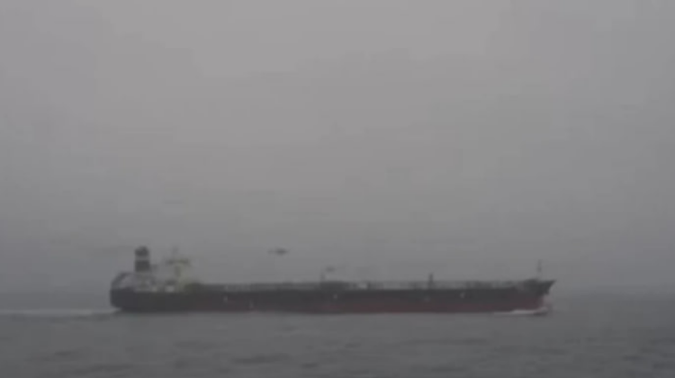 VIDEO Franța a reținut un petrolier din „flota umbră” a Rusiei în Oceanul Atlantic