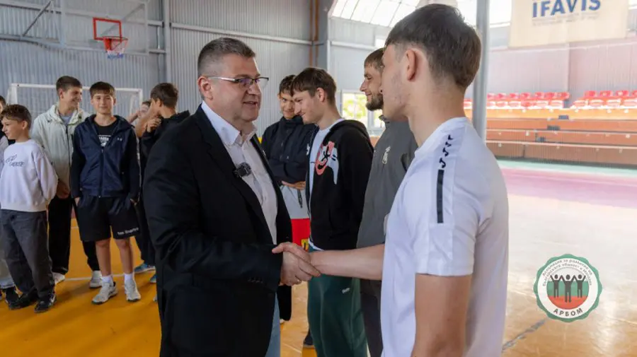 ARBOM oferă 80 de bilete pentru meciul Moldova-Bulgaria suporterilor din Taraclia