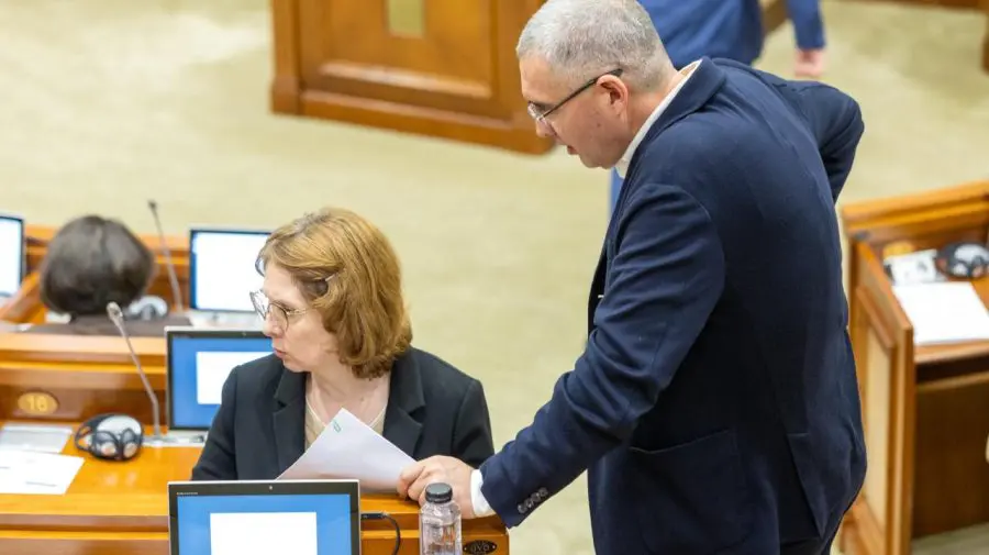 Renato Usatîi se retrage din Comisia securitate a Parlamentului: „Voi avea mai multă libertate pentru investigații”