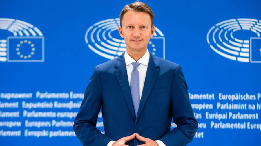 Europarlamentarul Siegfried Mureșan, favorit pentru funcția de prim-ministru al României. Cine îl susține