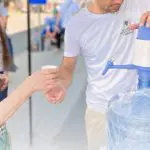 Canicula afectează moldovenii: 16 cazuri de insolație, înregistrate într-o săptămână