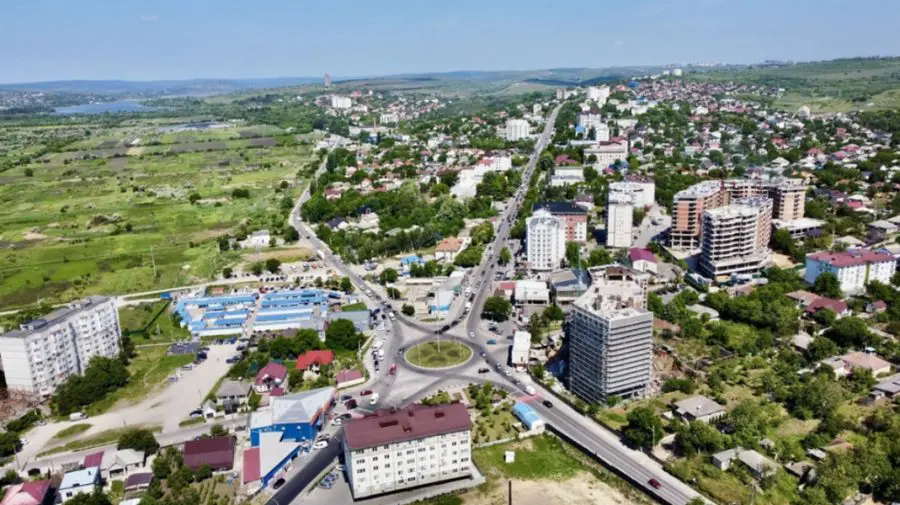 Ialoveni va avea sens giratoriu la una dintre cele mai aglomerate intersecții din oraș