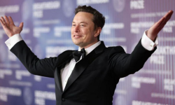Suma pe care o poate oferi Musk fiecărui locuitor al Terrei, ca să rămână cel mai bogat om de pe planetă