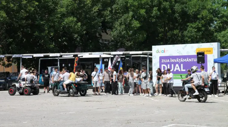 Elevii, mai aproape de angajatori: Ziua Învățământului Dual a reunit peste 600 de tineri