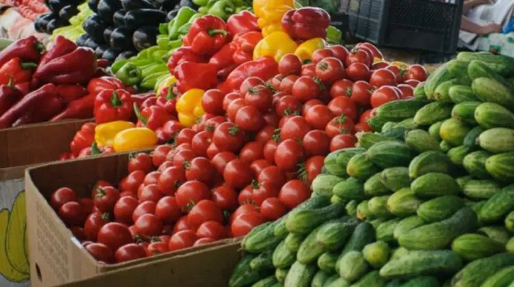 Moldova importă de 15 ori mai multe legume decât exportă. Deficitul comercial depășește 115 milioane de dolari