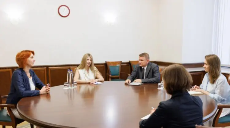 Maia Sandu s-a întâlnit cu reprezentanții IMS: presa liberă și lupta cu dezinformarea, pe agendă
