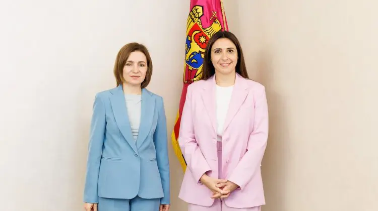 Marinela Raouna, ministra pentru afaceri europene a Ciprului, este decorată în Moldova cu Ordinul Onoarei