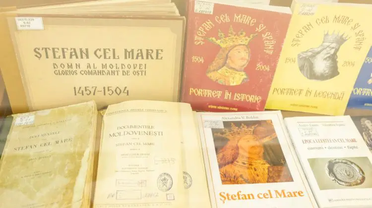 Expoziție dedicată lui Ștefan cel Mare, inaugurată la Parlament. Sunt expuse peste 100 de documente și publicații rare