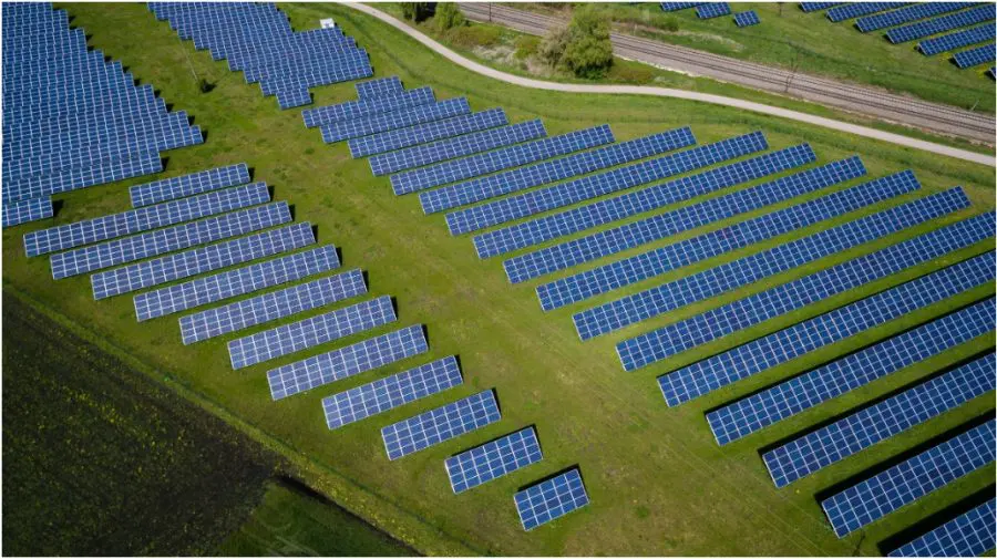 Premieră în sectorul energetic al Moldovei. Centralele fotovoltaice au ajutat la echilibrarea rețelei