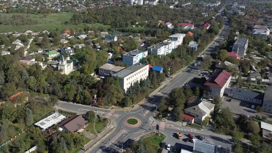 Un oraș de la nordul Moldovei va deveni „centrul Europei”. Guvernul creează un parc industrial în localitate