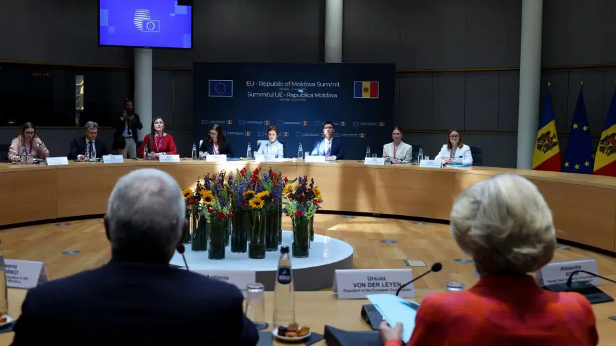 Comisia Europeană recomandă deschiderea completă a negocierilor cu Moldova. Ce se întâmplă cu Transnistria?