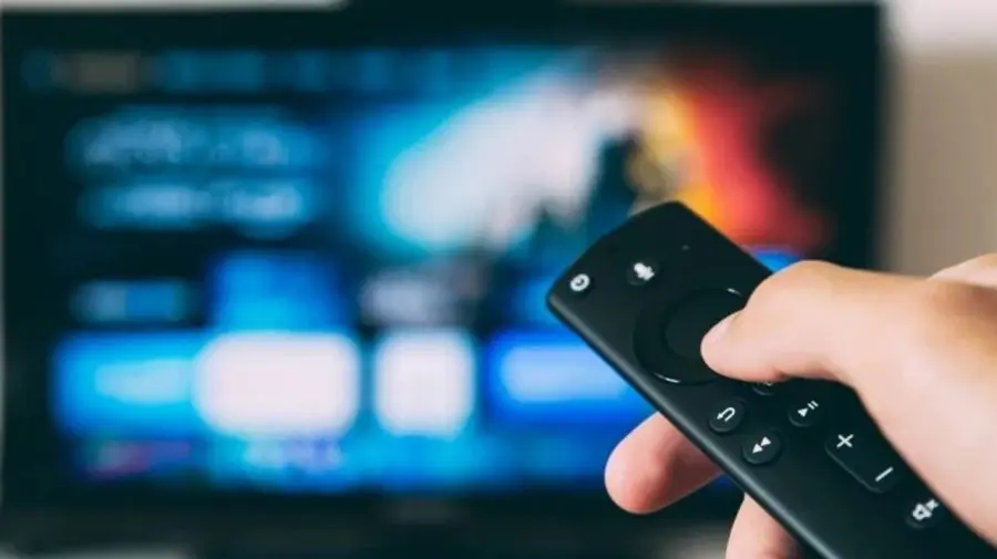Tot mai puțini ruși urmăresc propaganda: audiența marilor televiziuni de stat scade semnificativ