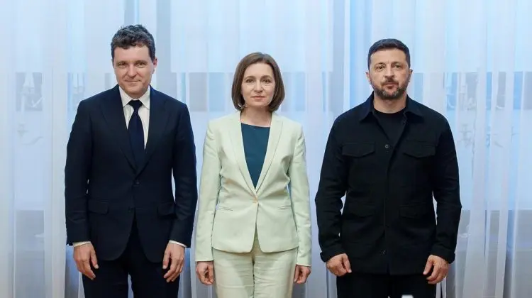 Moldova, vizată de aceleași modificări ca Ucraina în documentele UE privind „aderarea accelerată”, explică Nicușor Dan