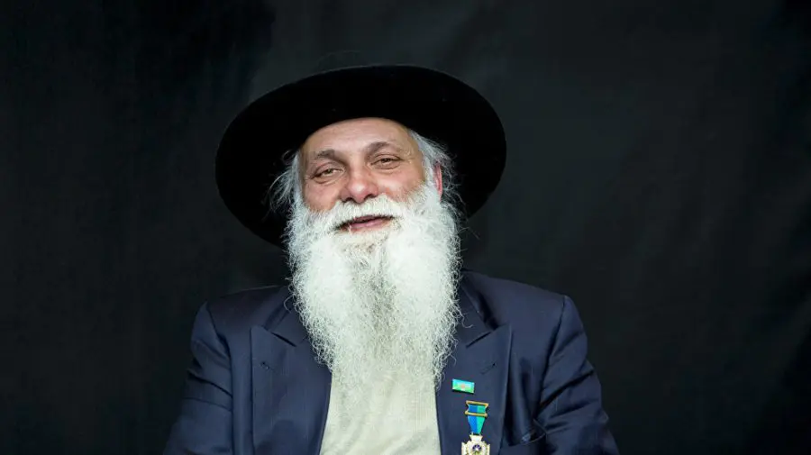 Doliu în comunitatea romă: Artur Cerari, baronul romilor de la Soroca, a decedat