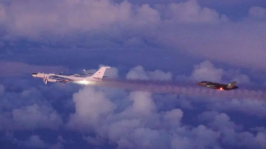 Incident deasupra Norvegiei: Avion militar rus a fost interceptat după ce s-a apropiat de aeronave NATO