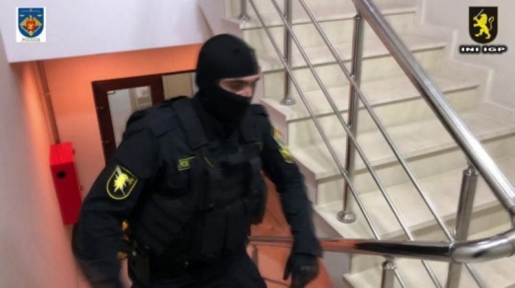 Poliția confirmă reținerea șefului Penitenciarului Cricova. 13 deținuți, transferați în alte instituții penitenciare