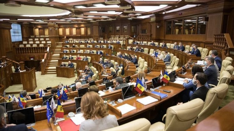 Guvernul propus de Igor Grosu nu va întruni numărul necesar de voturi în Parlament, deputați