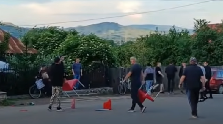 Au zburat mese și scaune. Cinci moldoveni de la Școala Agenților de Penitenciare din România, implicați într-o bătaie