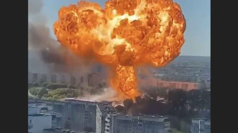 VIDEO Explozia de la benzinărie! 21 de persoane rănite și peste 800 de m2 în flăcări