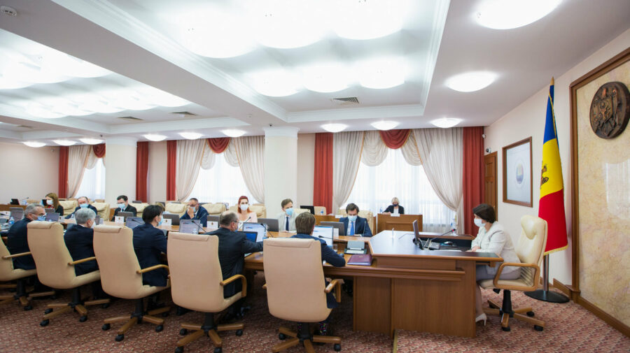 Cabinetul de miniștri a numit în funcții patru secretari generali de stat
