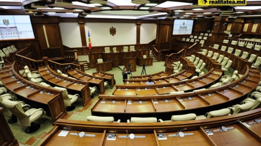 Majoritatea parlamentară a capitulat sau a obosit? Ședința Parlamentului nu va avea loc joi sau vineri