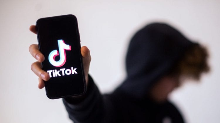 Incredibil! TikTok a devenit cel mai popular domeniu web, detronându-i pe Google și Facebook