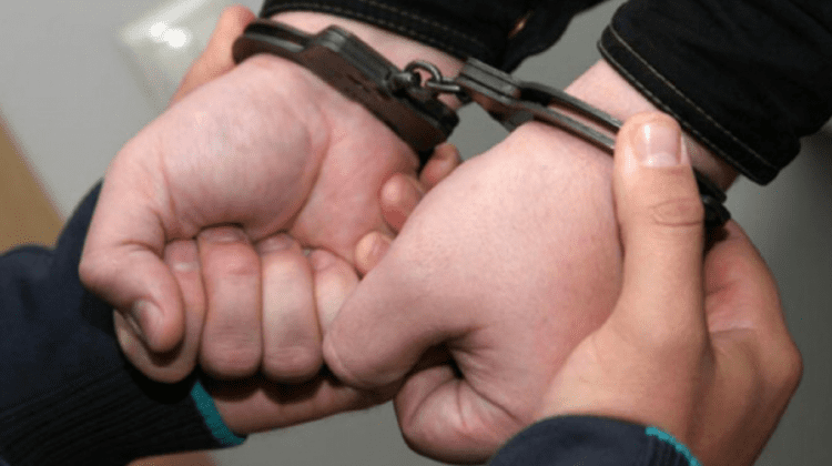 (VIDEO)Un bărbat din Bălți a fost arestat pentru șantaj. Ce riscă individul