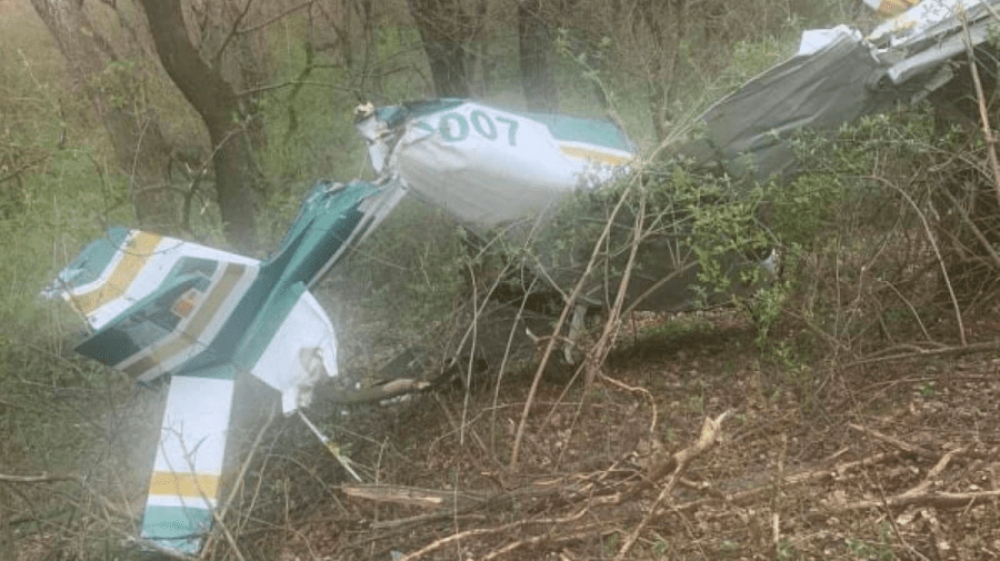 (FOTO) Accident aviatic la Vadul lui Vodă. Avionul s-a prăbușit de la aproximativ 300 de metri